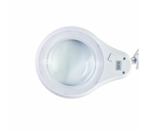 Лупа 8608D 5D (5 дптр, 127 мм) на струбцине с подсветкой LED Лупа 8608D 5D (5 дптр, 127 мм) на струбцине с подсветкой LED